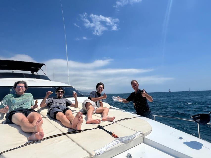Experience the AMERICANS CUP From a Yacht