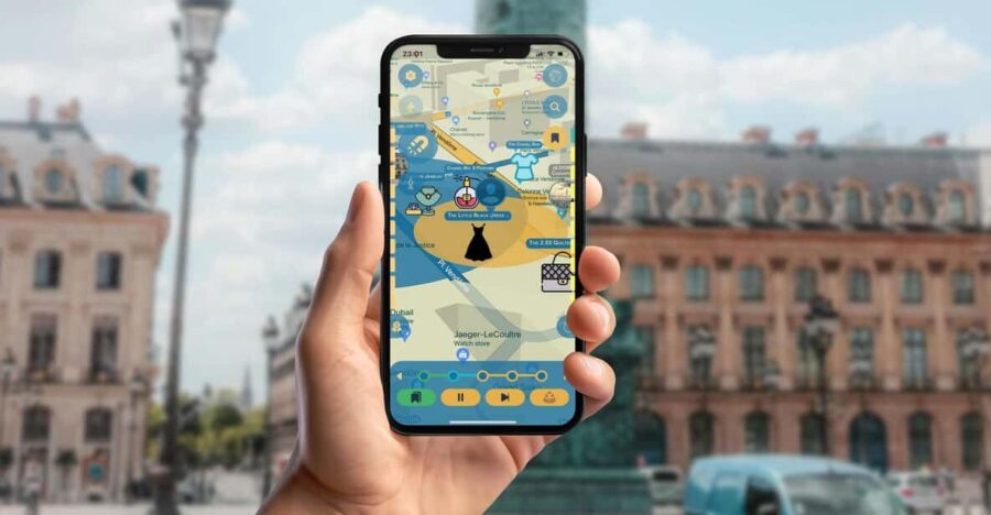 Paris Fashion History Walking Tour With Smartphone App