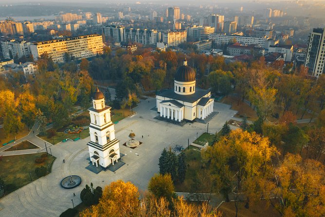 The Best of Chisinau Walking Tour - Good To Know
