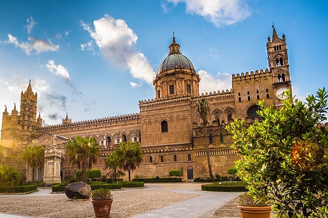 Tour in Palermo and Mondello Driving an Original Classic Fiat 500 - Confirmation and Accessibility