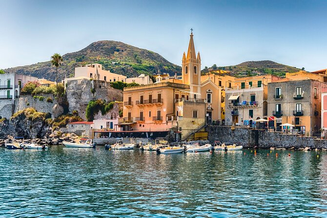 Tour in the Aeolian Islands Lipari and Vulcano - Key Points