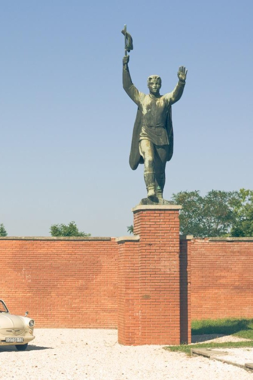 Trabant Transfer to Memento Park With Guided Tour - Good To Know