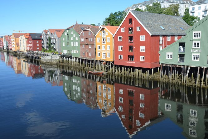Trondheims Inner Circle: A Self-Guided Audio Tour - Key Points