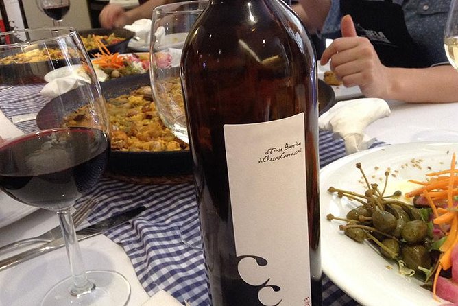 Valencia Historical Walking Tour With Traditional Meal - Key Points