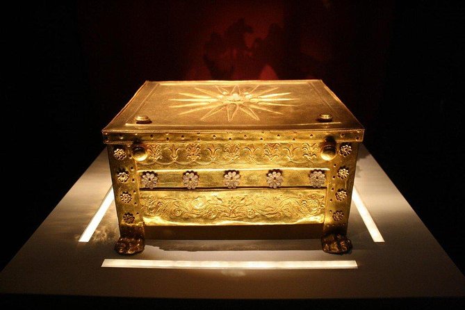 Vergina Royal Tombs Half Day Private Tour From Thessaloniki - Group Price! - Tour Overview and Highlights