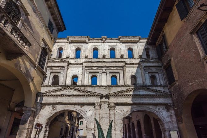 Verona Small Group Walking Tour - Key Points