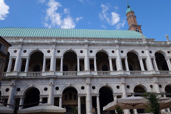 Vicenza City Sightseeing Tour Review - Key Points