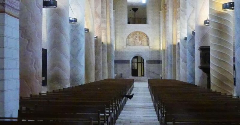 Visit the Church of St-Savin in a 1.5 Hours Tour - Key Points