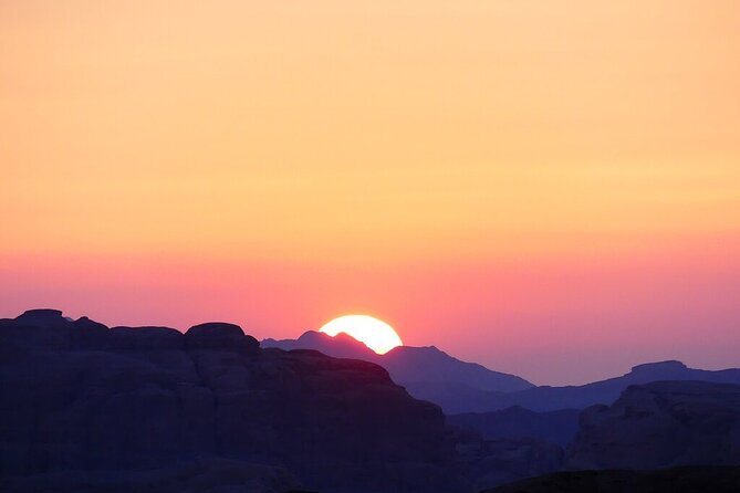 Wadi Rum 4-Hour Sunset Tour - Wadi Rum Desert Highlights - Key Points