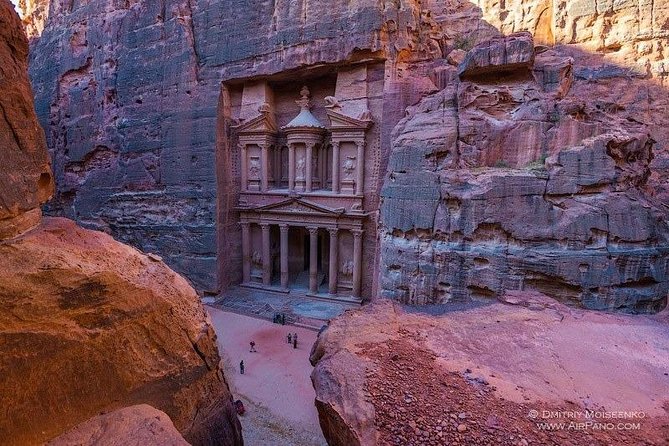 Wadi Rum Experience With Petra for 03 Days - 02 Nights From Eilat Border - Key Points