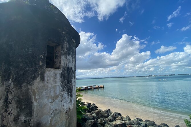 Walking Guided Tour of History and Myths of Old San Juan - Meeting and Pickup