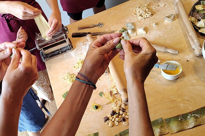 Walking Tour in Lake Como With Lierna Cooking Class - Key Points