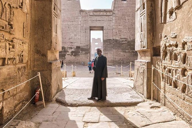 West Bank Luxor Tour / Valley of the Kings, Hathseput Temple & Habu Temple - Highlights of the Valley of the Kings
