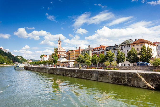 Whispers of Romance: Passau's Enchanted Tour - Alluring Danube River