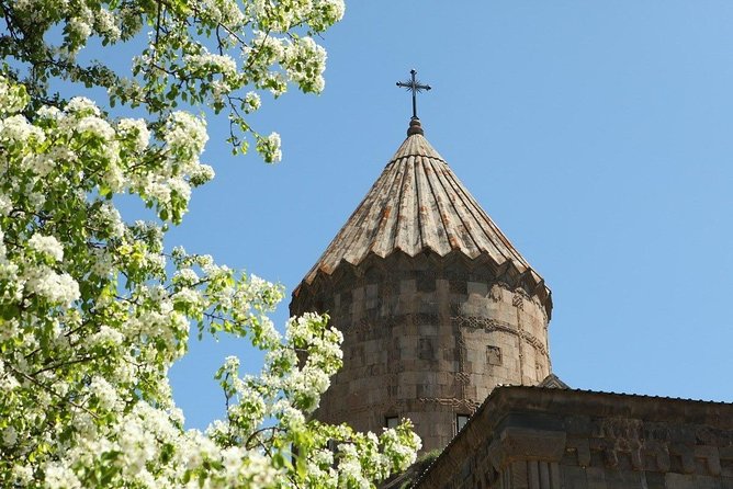 Yerevan – Tatev – Khndzoresk – Carahunge – Yerevan - Key Points