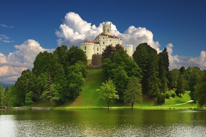 Zagreb to Trakoscan Castle Tour Review - Key Points