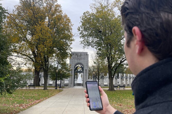 ZZ D.C. Trivia Tour Review - Navigating the Tour Experience