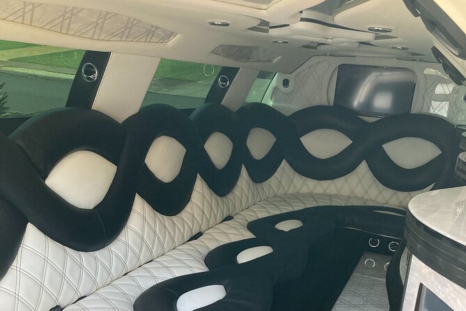 #1 Private Limousine Tour -The USS Arizona & Historic Honolulu - Tour Overview