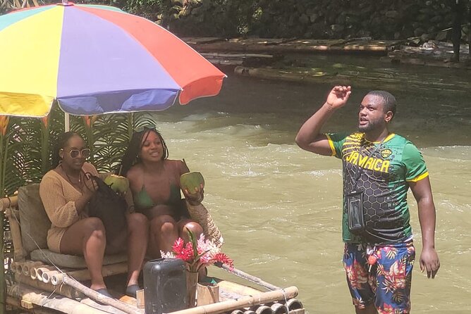 1 Hour River Rafting W/ Limestone Foot Massage in Montego Bay