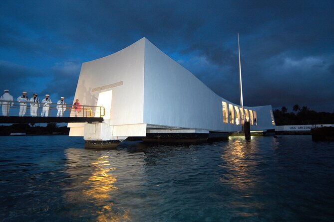 #1 Private Limousine Tour -The USS Arizona & Historic Honolulu - Inclusions
