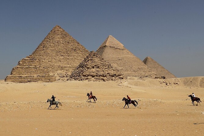 2 Hour Camel or Horse Riding Around the Pyramids - Tour Overview