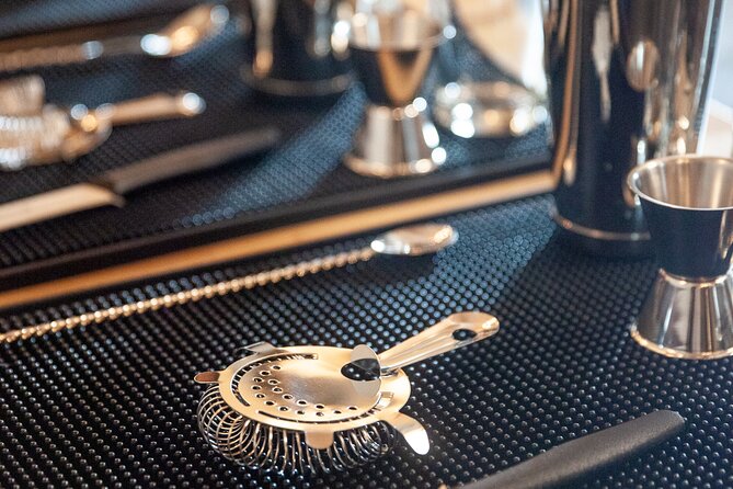 2 Hour Private Cocktail Masterclass in Old Town of Riga.