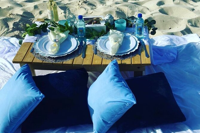2-hour Private Luxury Picnic in Nassau