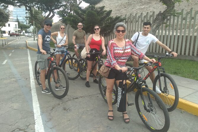 3-Hour Guided Bicycle Tour in Miraflores - Tour Overview