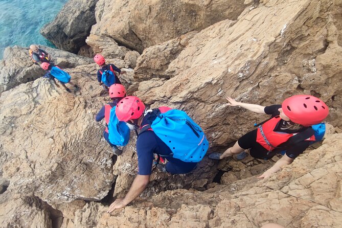 3-Hour Private or Small Group Coasteering in Sounio - What Is Coasteering?