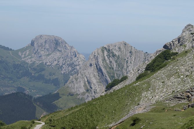 4 Day Basque Country Tour: San Sebastian, Biarritz, Bilbao and Rioja