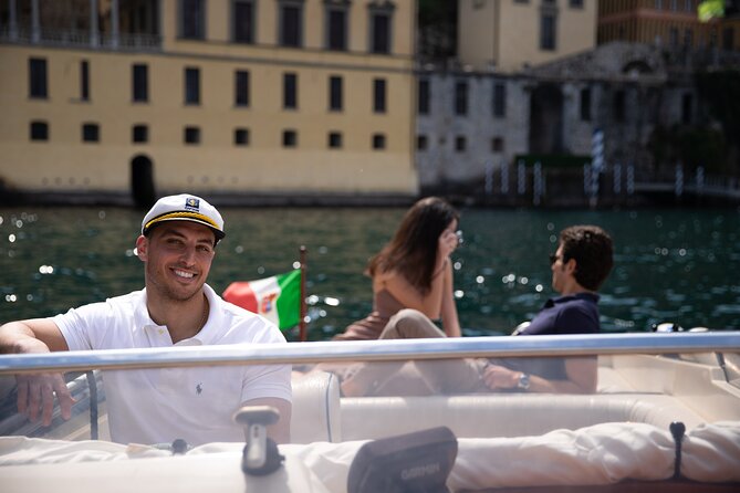 4 Hours Private and Guided Boat Tour on Lake Como