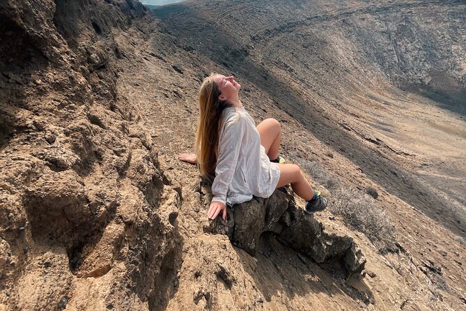 4 Hours Private Hiking Experience in Lanzarote Peak