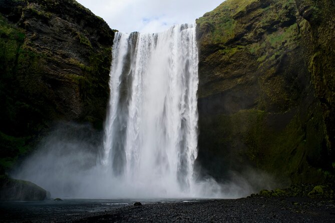 5-Day Tour Highlights of Iceland With Accommodation | Start From Keflavik