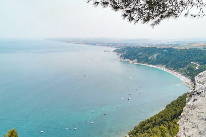 5 Hours Hiking to The Most Instagrammable Places of Coneros South Side