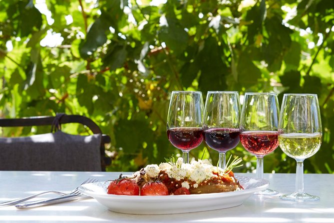 6 Hours Private Island Tour With Wine Tasting and Food Pairing
