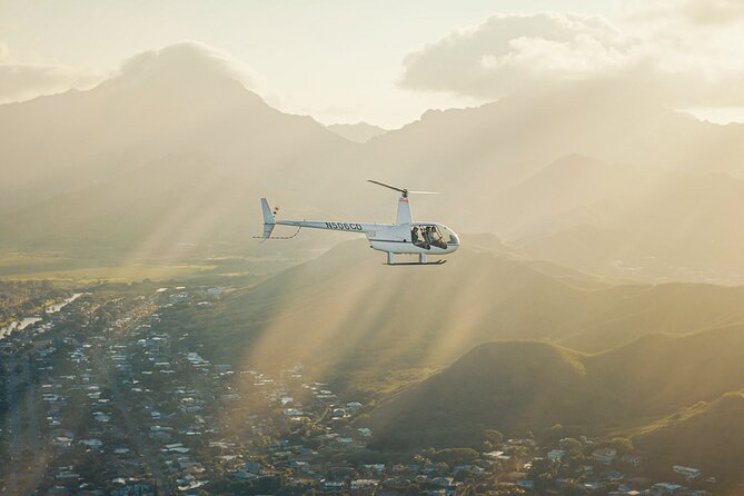 60 Minutes SHARED Helicopter Tour in Honolulu - Tour Highlights