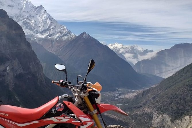 8-Day Guided Sightseeing Motorcycle Tour of Manang With Meals