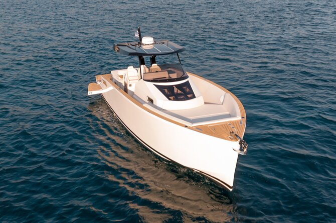 8 Hour Private Yacht Cruise in Delos Rhenia Mykonos Tesoro 40