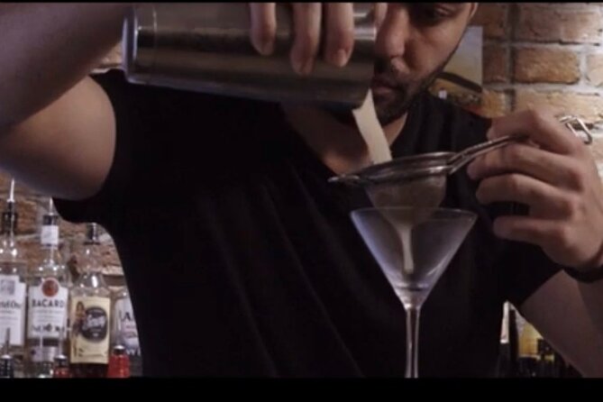 Advanced Bartender Course (16 Hours) in Manchester