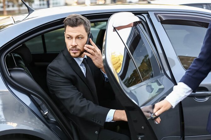 Airport Transfers – Chauffeur Car & Limo Services of Melbourne