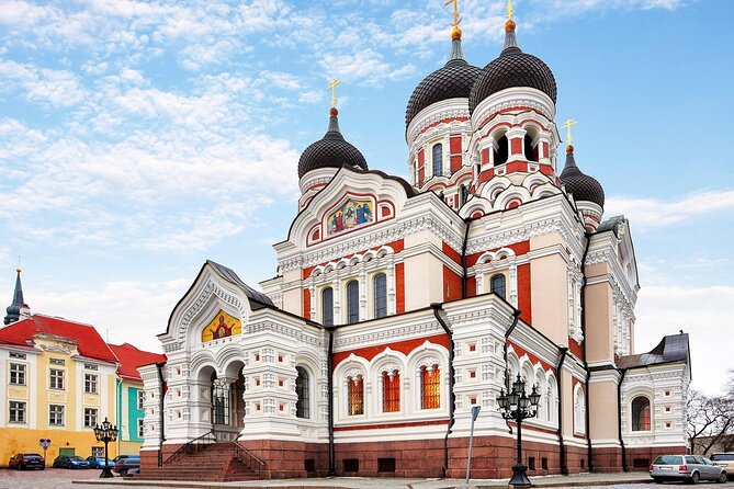 All-In-One Tallinn – See Stunning Estonian Capital From a Cruise Ship or Hotel