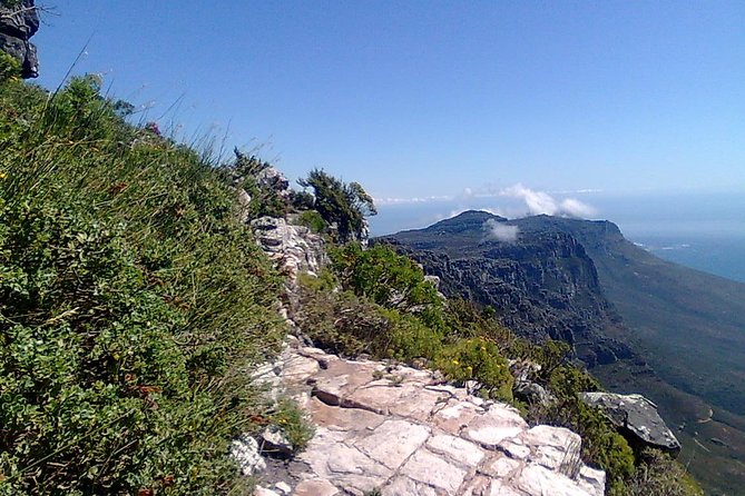 An Exciting Scramble on Table Mountain