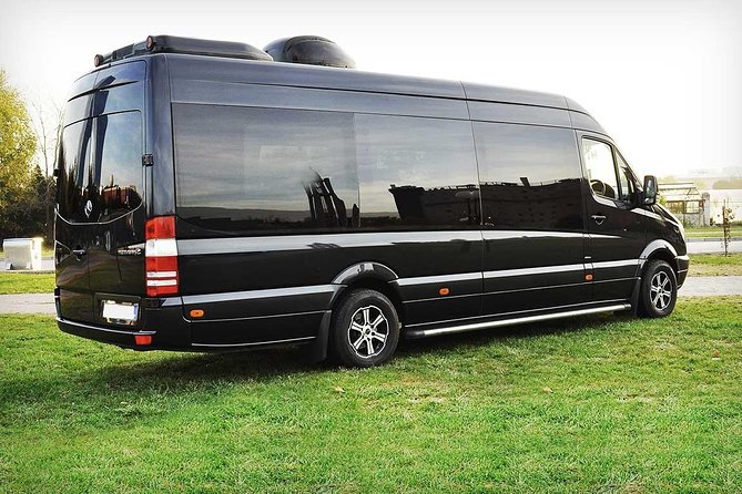 Antalya Airport (AYT) to Denizyaka Transfer – TOP VIP Minibus