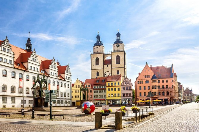 Arrival Transfer: Berlin Airport BER to Berlin in Luxury Van