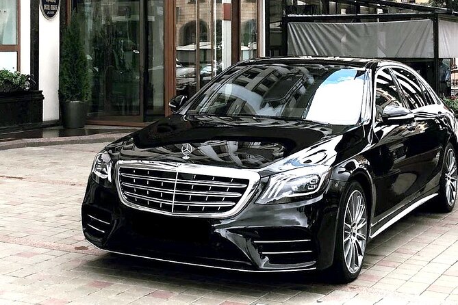 Arrival Transfer: Porto Airport OPO to Porto in Luxury Car - Inclusions