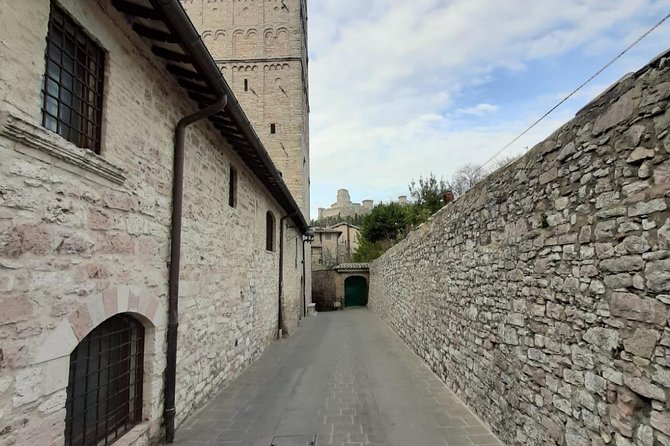 Assisi and Perugia Full Day Tour From Assisi