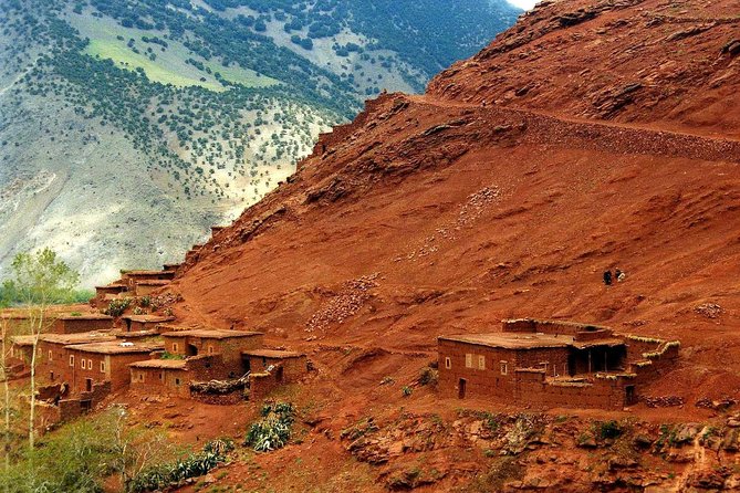 Atlas Mountains and 4 Valleys, Lunch With Local Berbers