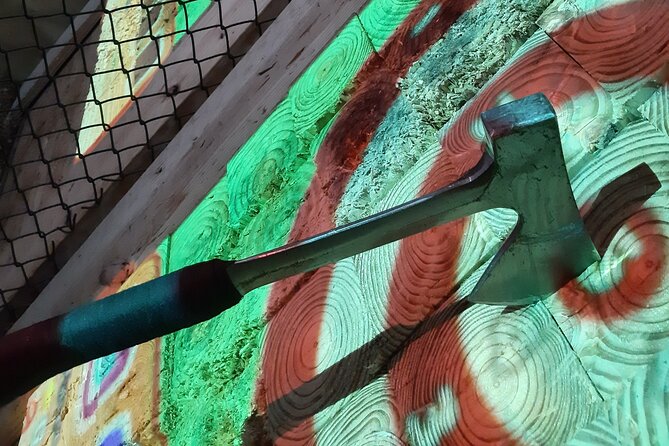 Axe Throwing Sport Target 90 Minutes