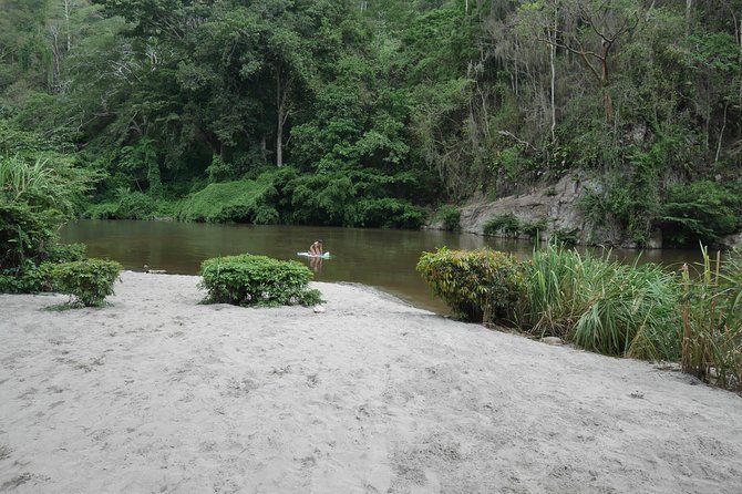 BE TROPICAL TOUR – Buritaca & Playa Los Angeles