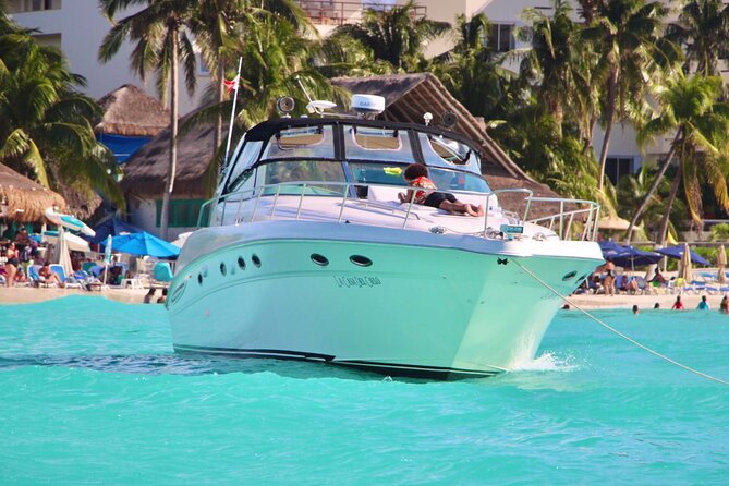 Beautiful Yacht SeaRay 48ft / 15PAX 25P16